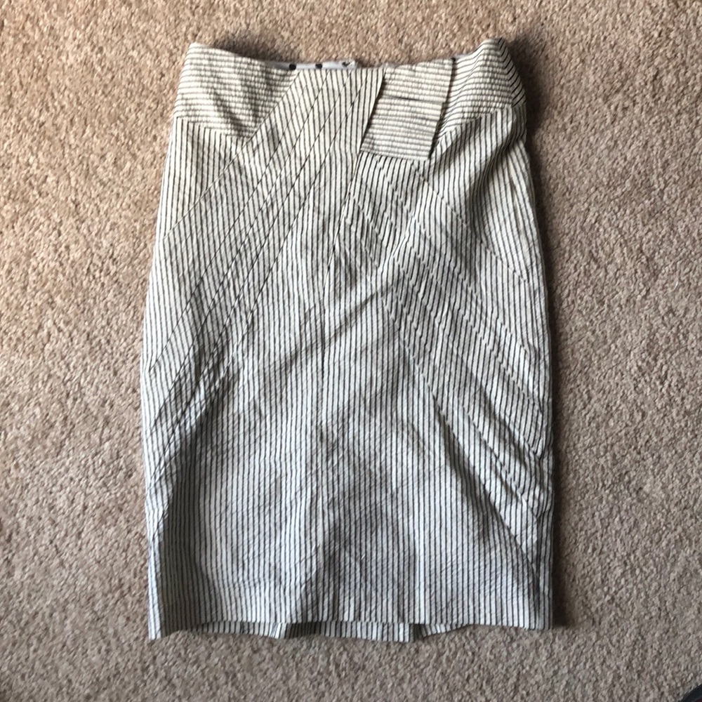 Eva Franco skirt. Black and white pinstriped